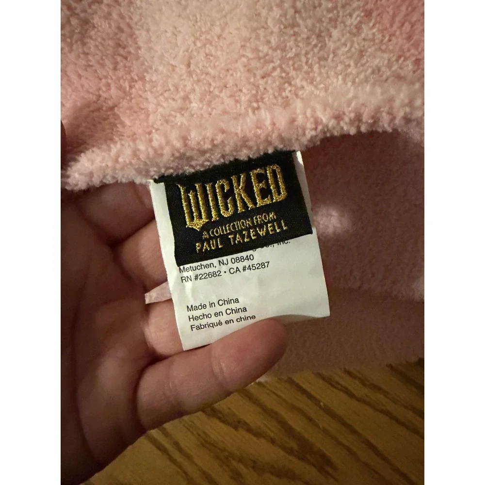 Wicked Glinda Paul Tazewell Pink Bedding Soft Cozy Feather Knit Throw Blanket